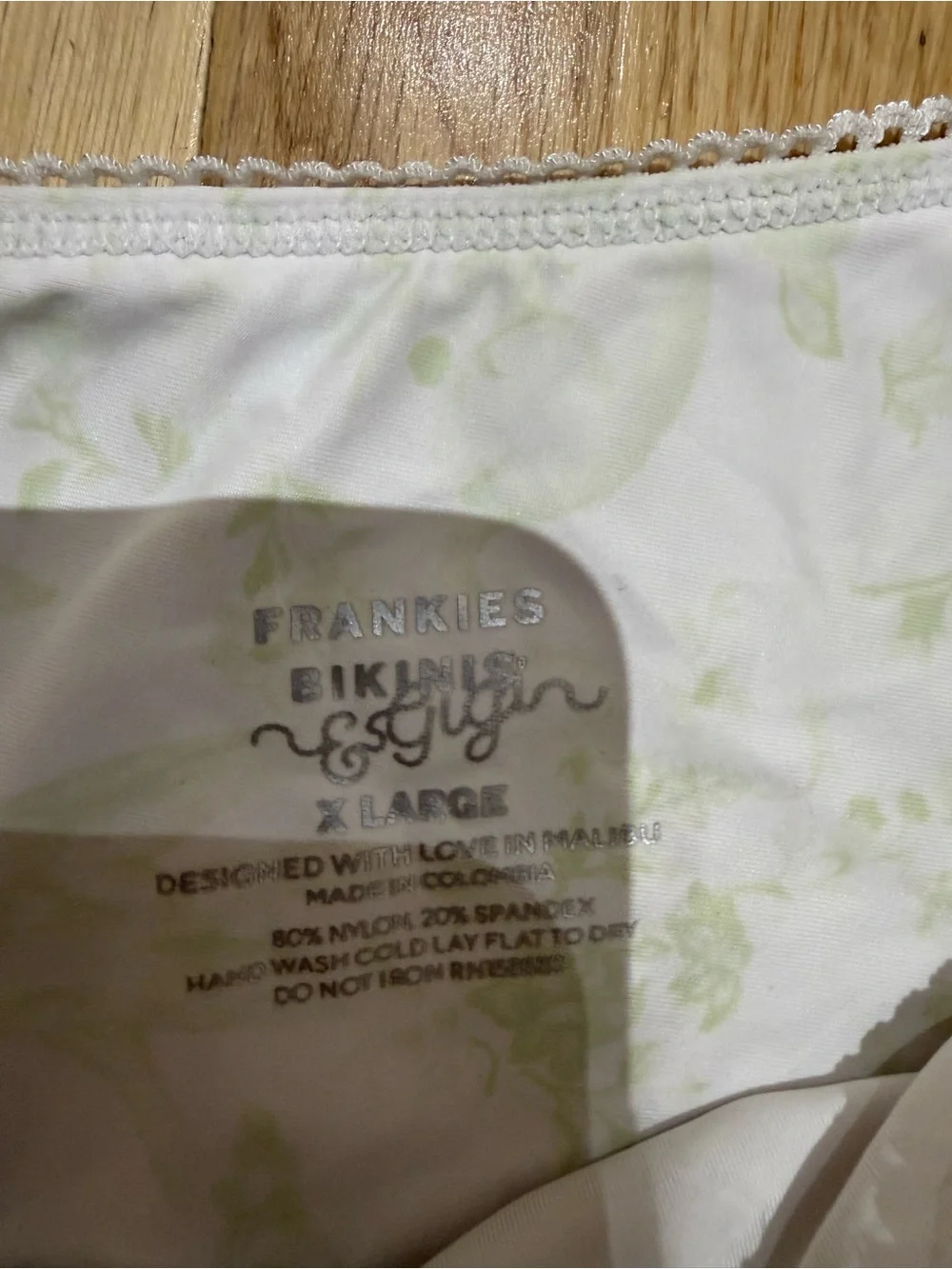 Frankies Bikinis frankies bikinis